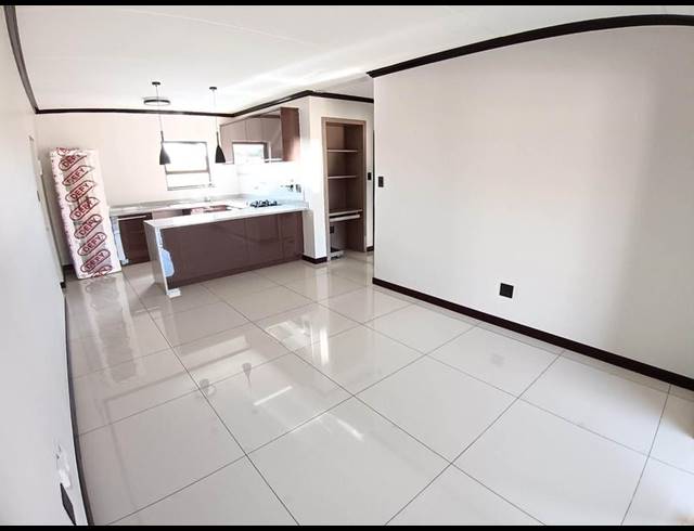 2 BEDROOM PROPERTY TO RENT IN BLUE HILLS